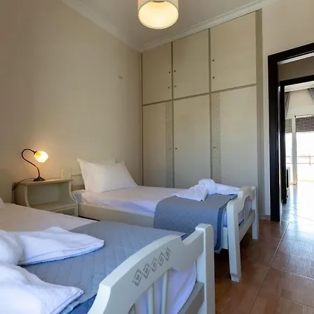 κidonias * Chania (Crete)