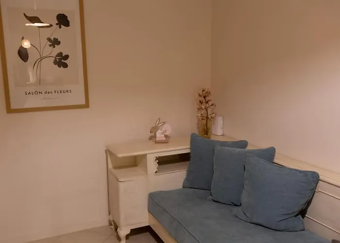 κidonias * ハニア